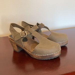 Lotta from Stockholm - wooden clogs